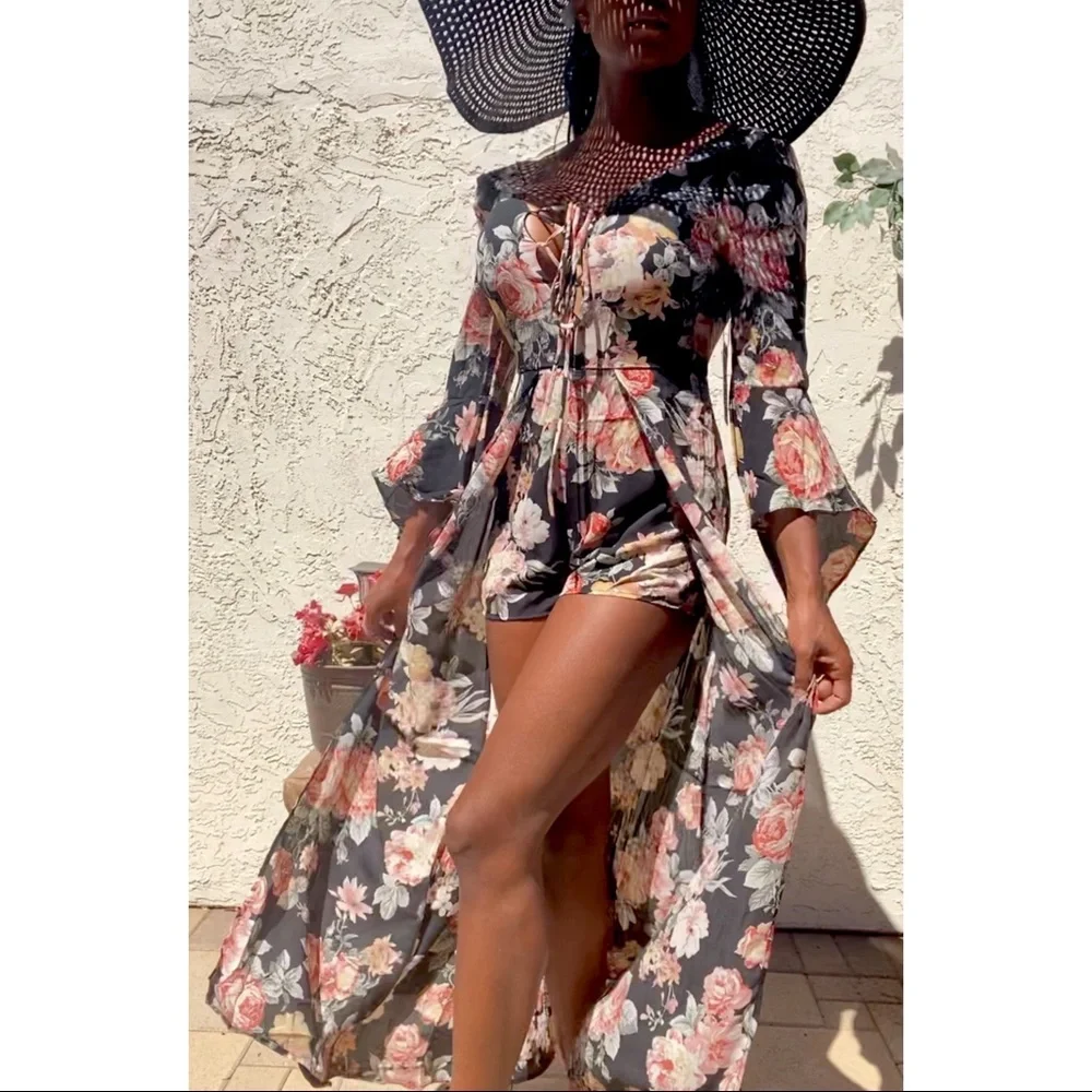 New! Women’s Black Floral Romper - Picture 4 of 5